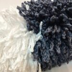 Car Microfiber Round Duster 2 Colour – Perfect Car Duster for Interior & Exterior - Image 3