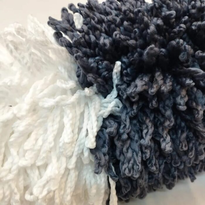 Car Microfiber Round Duster 2 Colour – Perfect Car Duster for Interior & Exterior - Image 3
